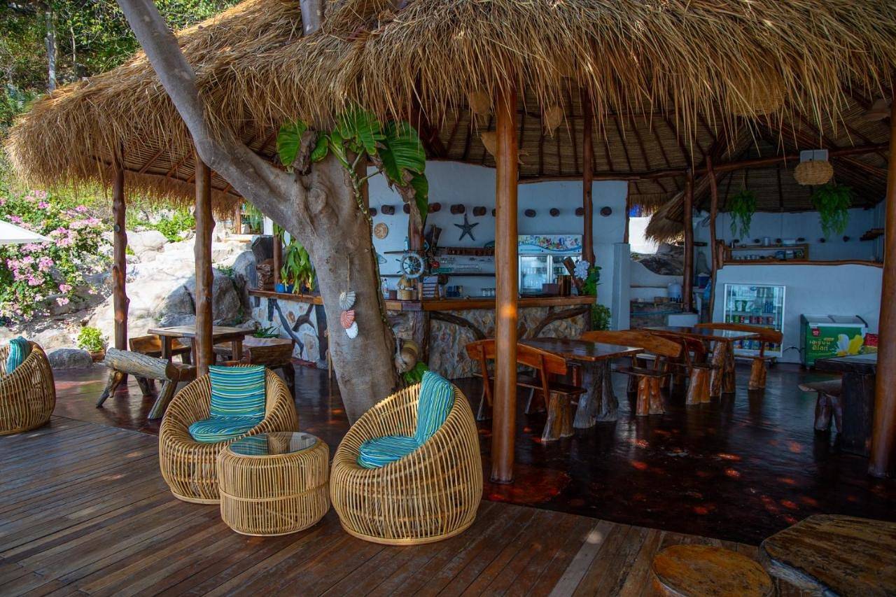 Coral View Resort in Sai Daeng Beach, Koh Tao