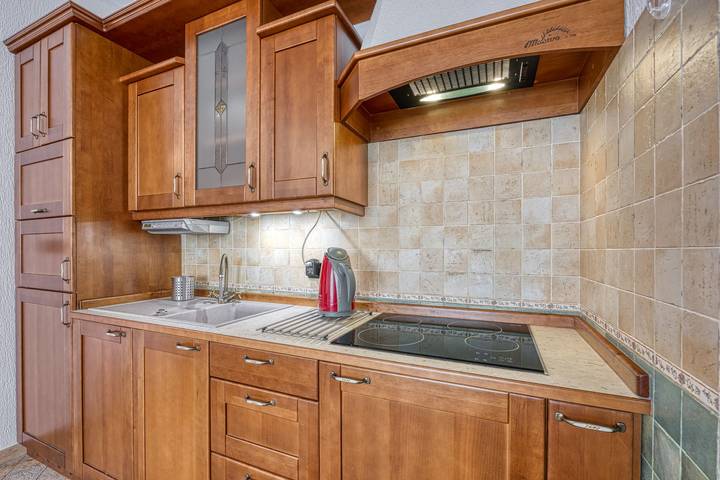 Gîte pour 4 personnes, avec balcon, adapté aux familles à Izola - 2