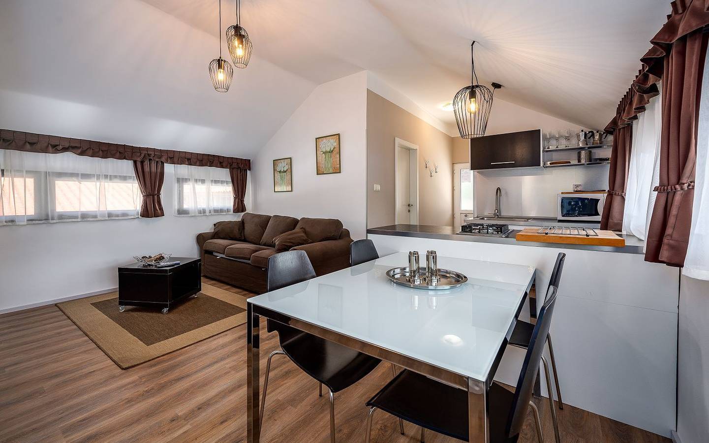 Cijeli apartman, Hundefreundliches Apartment nur 300 Meter zum Strand in Umag, Umag Region