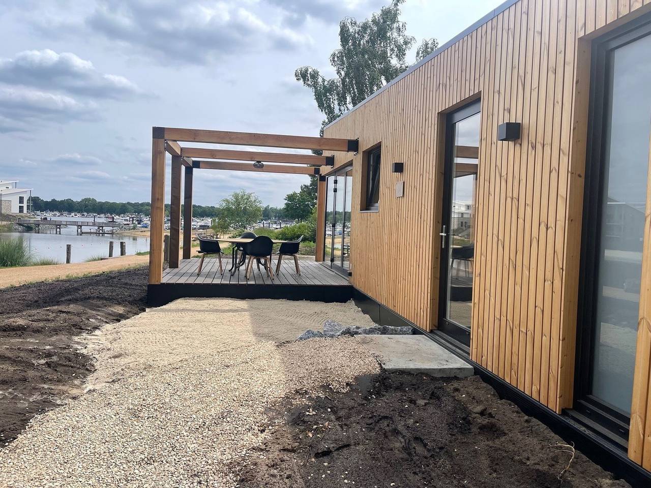 Luxury Lodge with Beach View in Bergen (Limburg), De Maasduinen National Park