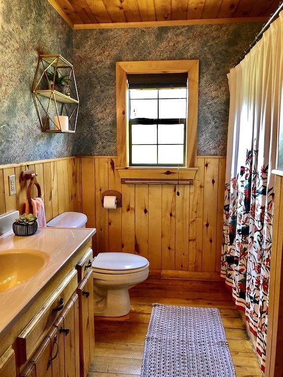 ** Einst ein Teil der geliebten Shady Oak Lodge - Hütte 2 ** in Toledo Bend Reservoir