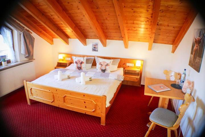 Maison d’hôte pour 2 personnes, avec piscine ainsi que terrasse et sauna, animaux acceptés à Schluchsee - 4