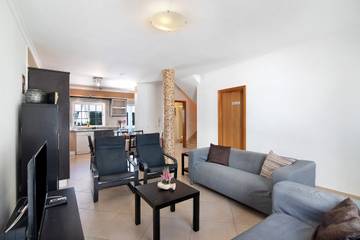 Villa for 11 People in Vila Nova de Cacela, Algarve, Photo 3