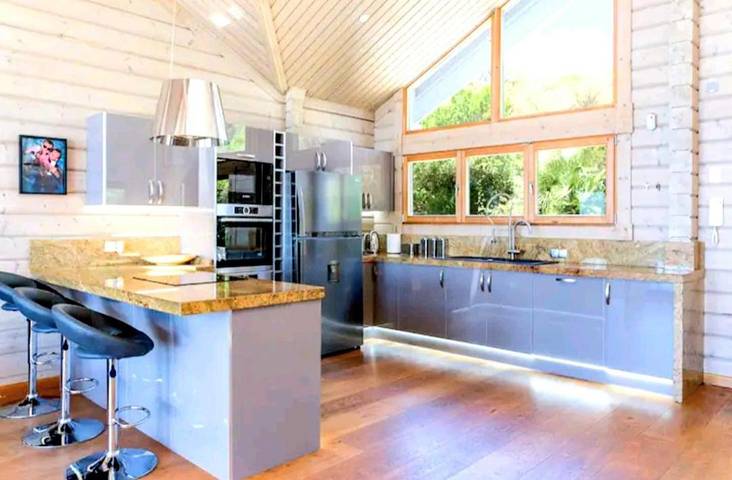 Villa pour 10 personnes, avec piscine ainsi que jardin et vue, animaux acceptés à Tarifa - 4