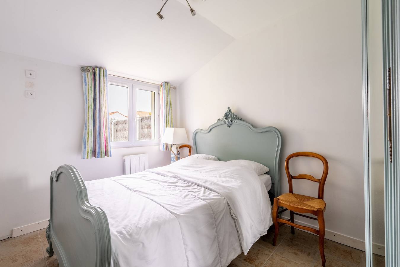 Ferienhaus 'Ker Pathabac' mit privater Terrasse, privatem Garten und Wlan in Préfailles, Côte de Jade