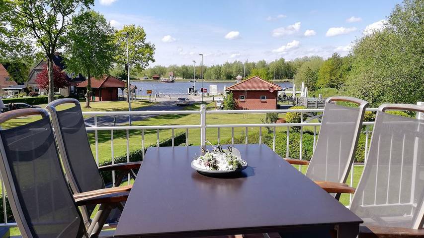 Ferienwohnung für 4 Personen, mit Balkon und Ausblick - 1