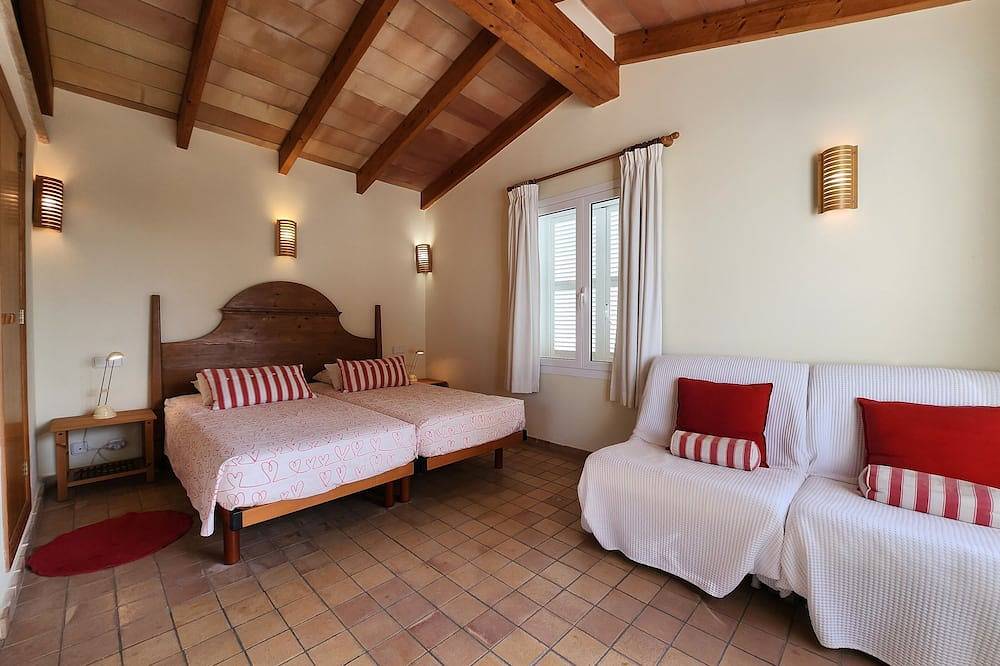 Ganze Wohnung, Formentor Studio, Panoramablick, direkter Zugang zum Meer, Swimmingpool, Klimaanlage, Wlan, Parkplatz in Formentor, Pollença