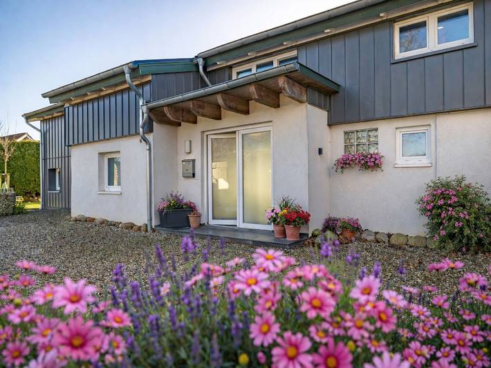 Ferienhaus für 5 Personen, mit Sauna und Garten, kinderfreundlich in Geltinger Bucht - 2