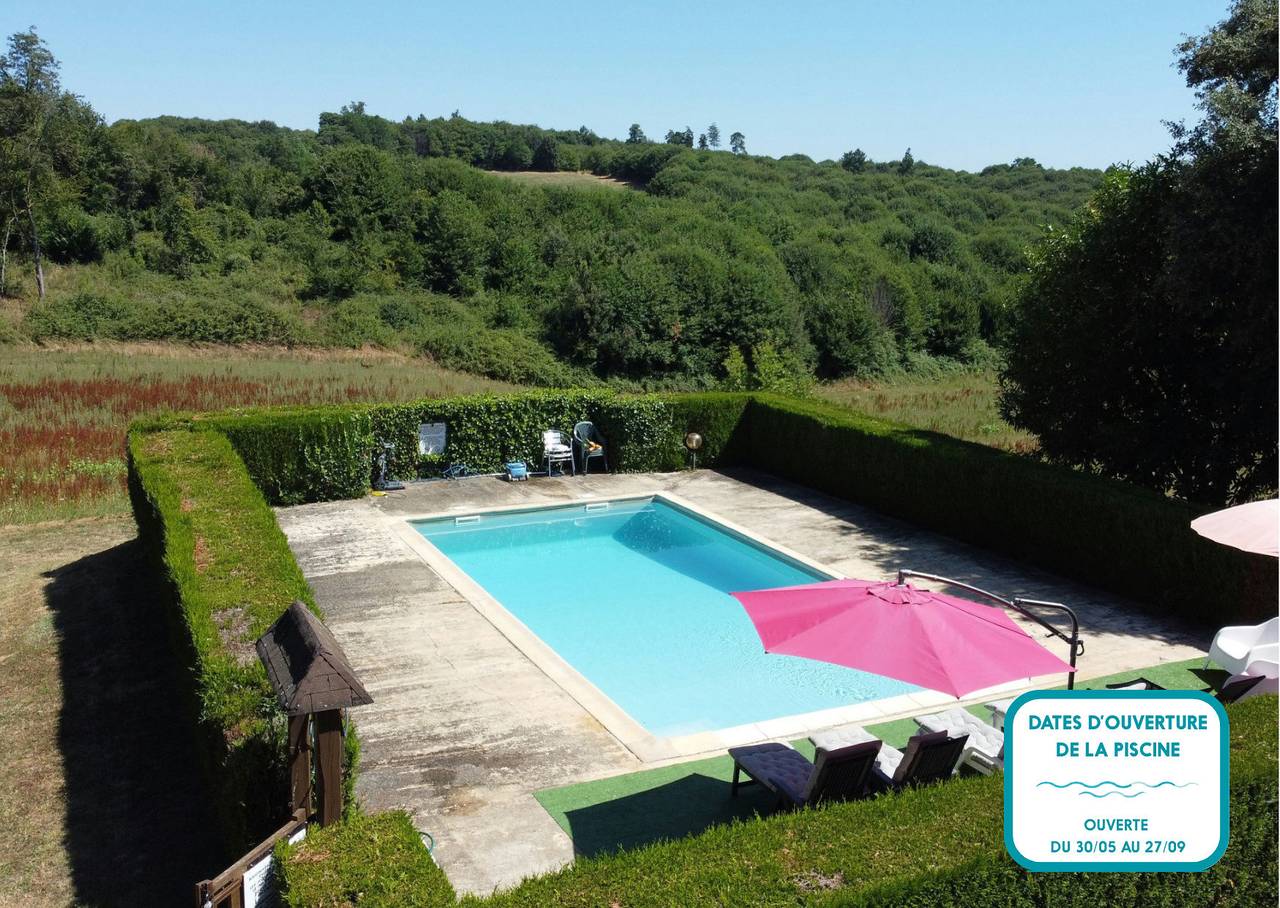 Maison de campagne pour 6 avec piscine et jardin in Saint-Crépin-et-Carlucet, Périgord Noir