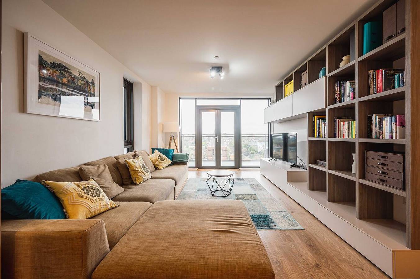 Ganze Wohnung, 3 Bed 2 Bath with Stunning Views from the 8th Fl - Pass the Keys in Hackney, London