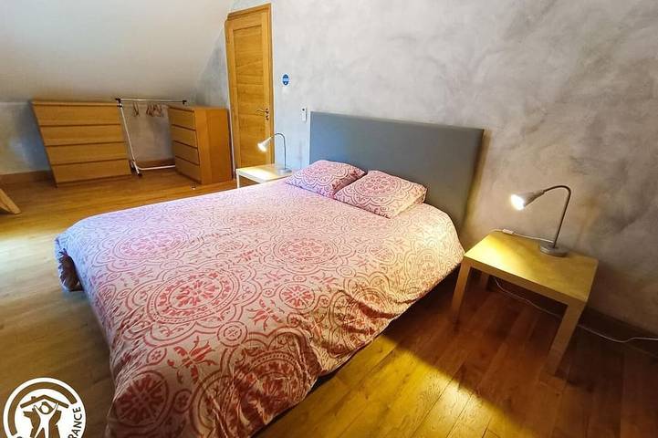 Location de vacances pour 6 personnes, avec jardin à Dégagnac - 2