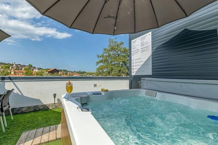 Ferienwohnung für 5 Personen, mit Garten und Ausblick sowie Sauna