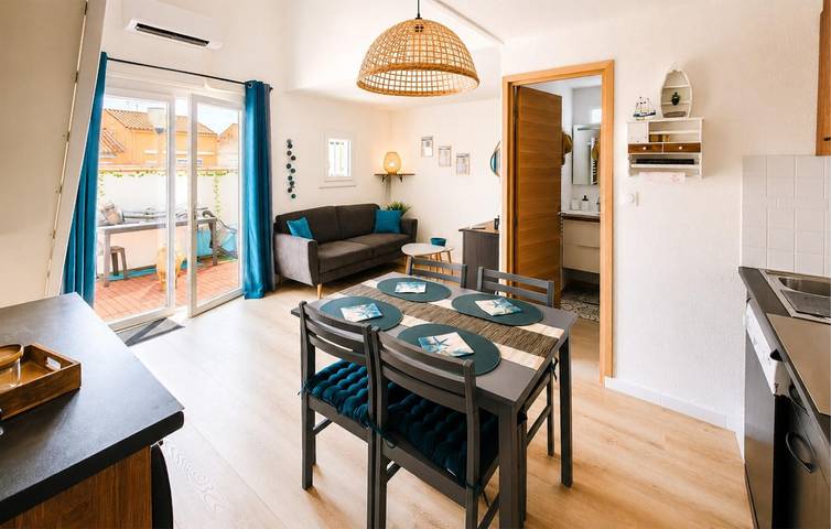 Location de vacances pour 4 personnes, avec terrasse dans Saint Pierre la Mer - 2