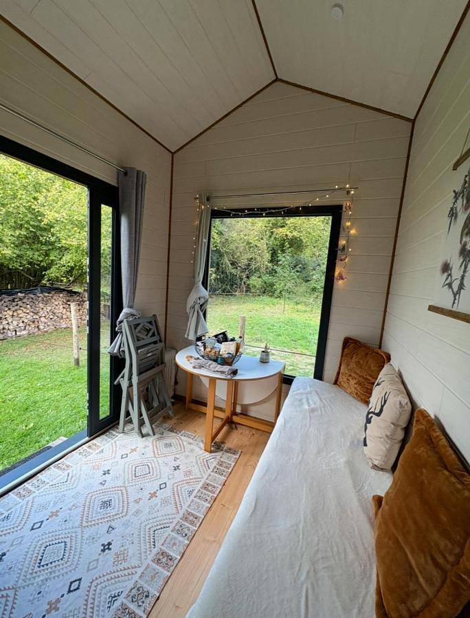 King Room with Garden View in Gonneville-sur-Mer, Région de Lisieux
