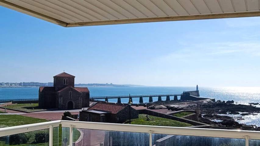 Gîte pour 5 personnes, avec balcon dans Prieure Saint Nicolas Les Sables D Olonne