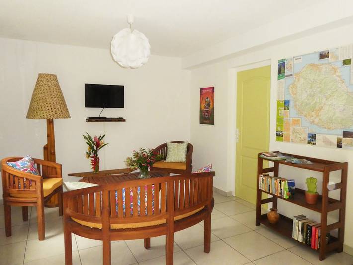 Gîte pour 4 personnes, avec terrasse dans Piton de la Fournaise - 4