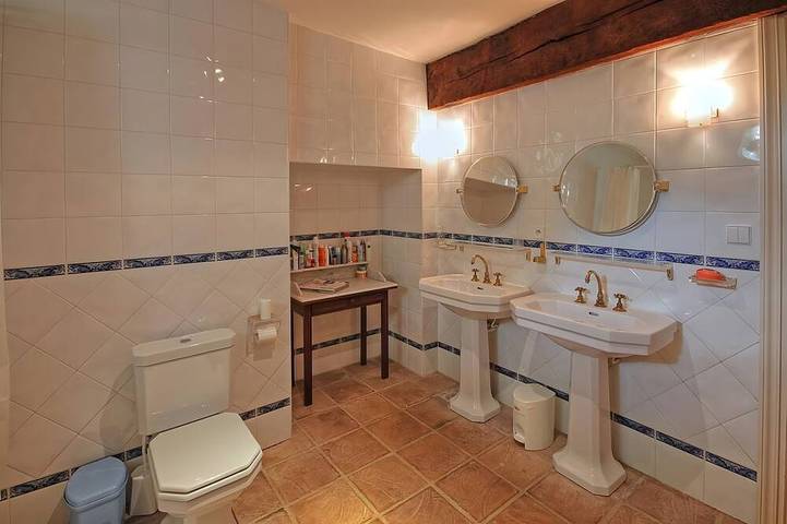 Gîte pour 3 personnes, avec Balcon ainsi que Jardin et Piscine à Les Forges - 4