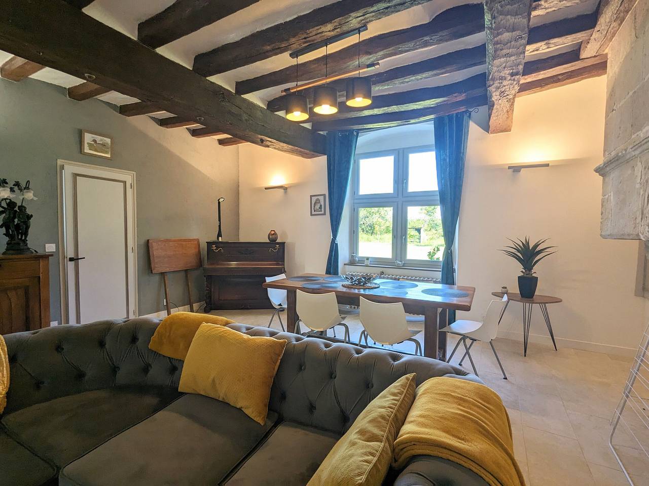 Charmante maison historique rénovée avec terrasse, près des grands étangs de Brenne in Douadic, Le Blanc und Umgebung
