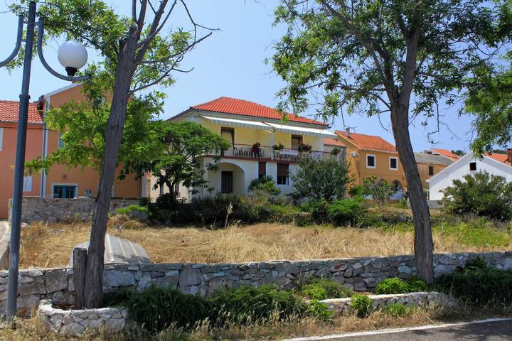 Ganze Wohnung, 1-Zimmer-Ferienwohnung am Strand Veli Rat, Dugi otok -a in Sali, Dugi Otok