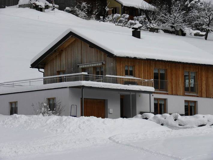 Ferienwohnung für 2 Personen, mit Terrasse und Garten sowie Ausblick in Bizau - 3