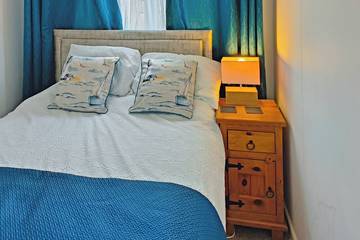 Cottage for 2 People in Swansea region, Photo 1