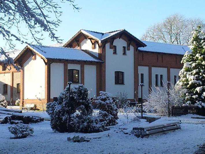 Ferienwohnung für 3 Personen, mit Garten, kinderfreundlich in Kuchelmiß