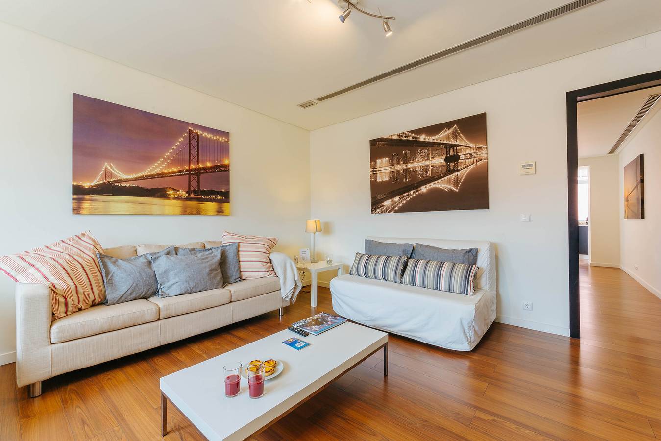 Entire apartment, Rent4Rest Lisbon Family & Friends Apartment In Roma Avenue in São João de Deus, Lisbon
