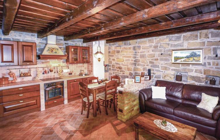 Casa de férias para 5 pessoas com terraço in Koper, Istria Eslovena