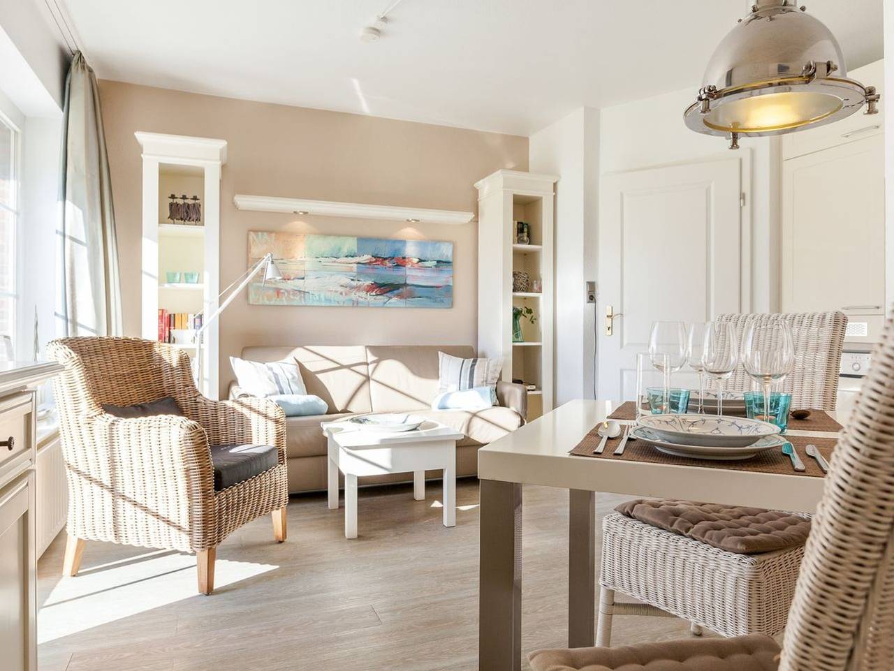 Ganze Ferienwohnung, Haus Am Dorfteich, App. 2 - 2-Raum-Appartement im Erd- und Untergeschoss mit ca. 40m² Nutzfläche in Wenningstedt, Sylt