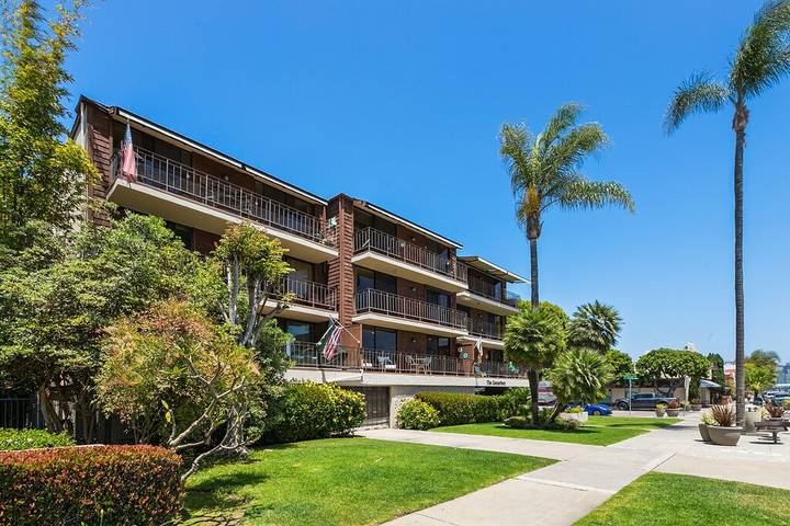 Vacation rental for 5 people, with balcony in Coronado