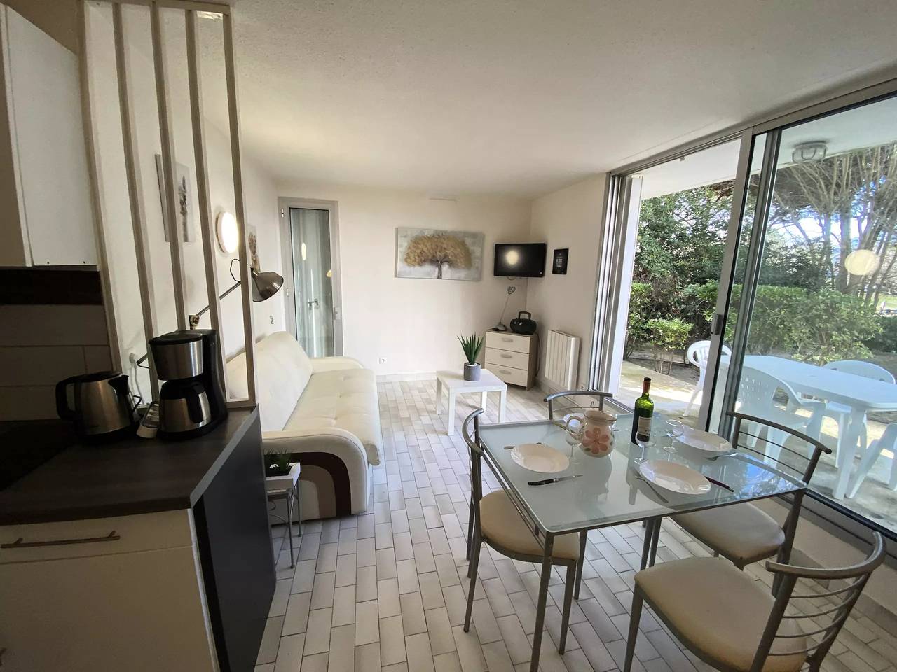 Apartamento entero, Sol-y-Days Jardines, planta baja con terraza in Le Couchant, La Grande-Motte