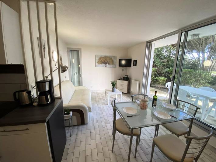 Gîte pour 4 personnes, avec Jardin dans Le Couchant - 2