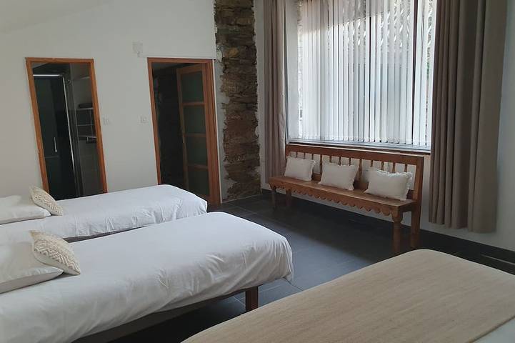 Location de vacances pour 8 personnes, avec terrasse et jardin à Arnéguy - 3