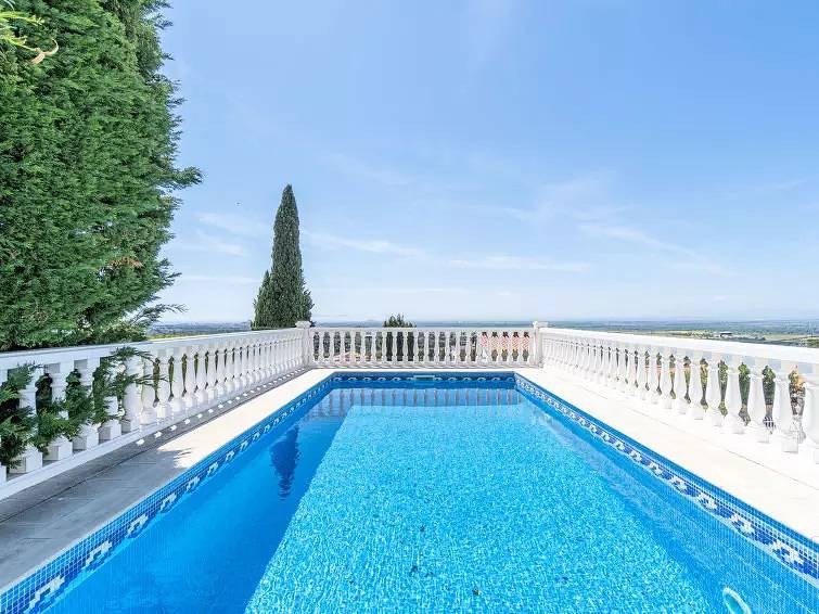 Casa 10 Personas in Palau Sabardera, Alt Empordà