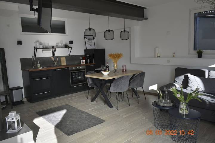 Ferienwohnung für 4 Personen, mit Terrasse und Garten