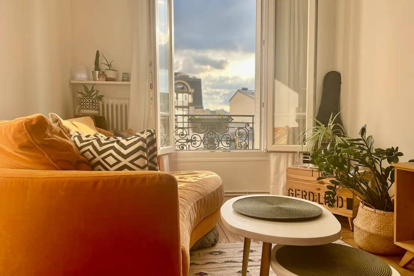 Entire apartment, Apartment with Wifi near Paris in Neuilly-sur-Seine, Hauts-de-Seine
