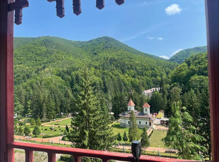 Maison d’hôte pour 2 personnes, avec balcon ainsi que sauna et jacuzzi