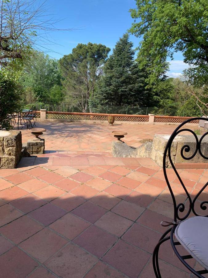 Location de vacances pour 21 personnes, avec piscine et balcon ainsi que jardin et vue à Loriol-du-Comtat - 3