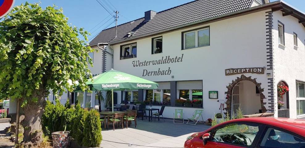 Hôtel, avec Terrasse et Jardin