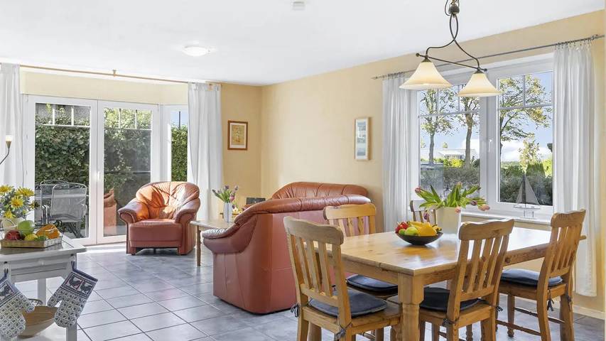 Ferienwohnung für 5 Personen, mit Garten und Sauna in Timmendorf