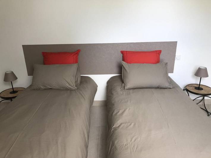 Gîte pour 2 personnes, avec jardin à Sens-de-Bretagne - 2