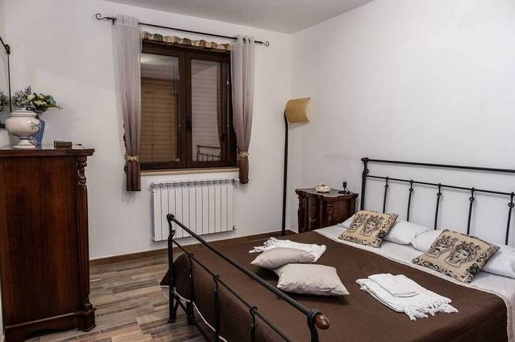 Entire apartment, A Place in the Sun - Caltanissetta in Caltanissetta, Caltanissetta Province