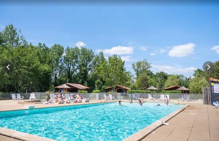 Camping für 6 Personen, mit Garten und Kinderpool, mit Haustier in Vendée - 2