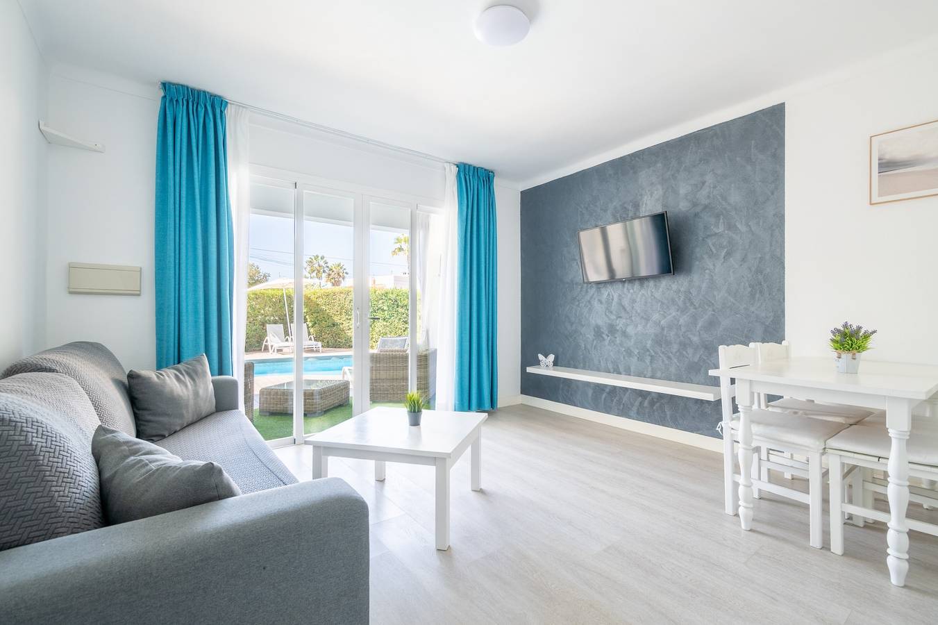 Ganze Wohnung, Apartment „A De 1 Dormitorio“ mit Gemeinschaftspool, Wlan und Klimaanlage in Cala Serena, Felanitx