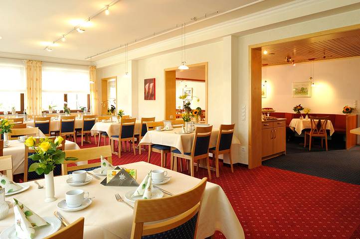 Hotel für 2 Personen, mit Sauna und Garten sowie Whirlpool in Willingen - 3