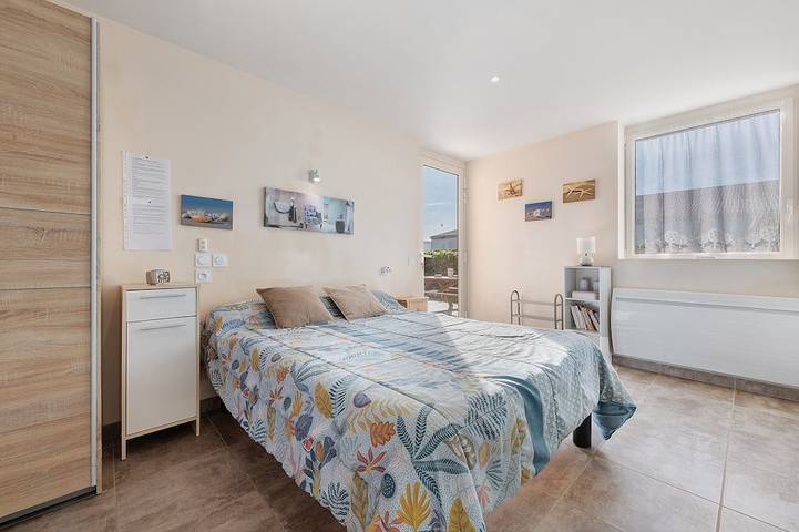Location de vacances pour 2 personnes, avec jardin à Plougoulm - 2