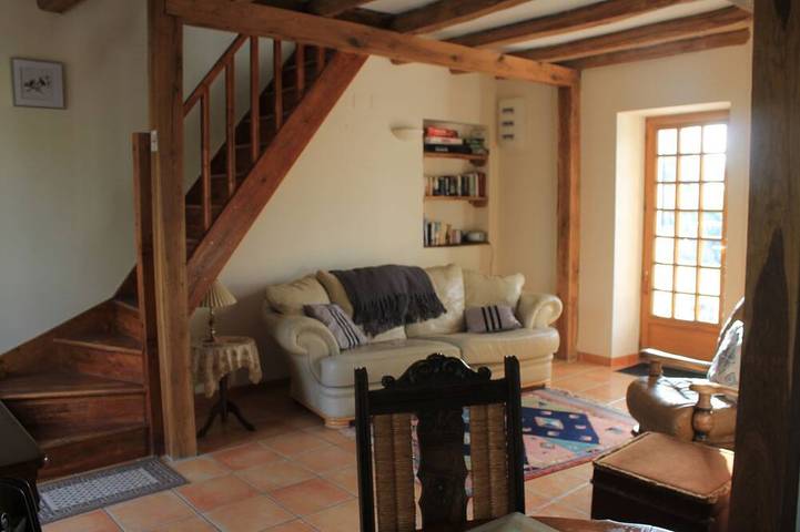 Gîte pour 4 personnes, avec piscine et jardin à Dénezé-sous-le-Lude