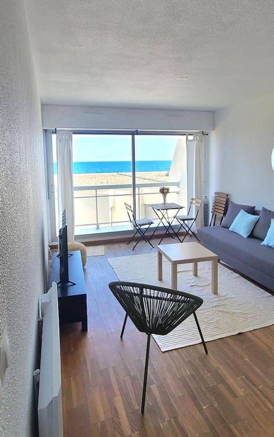 Location de vacances pour 3 personnes, avec Balcon ainsi que Terrasse et Vue dans Plage de Carnon