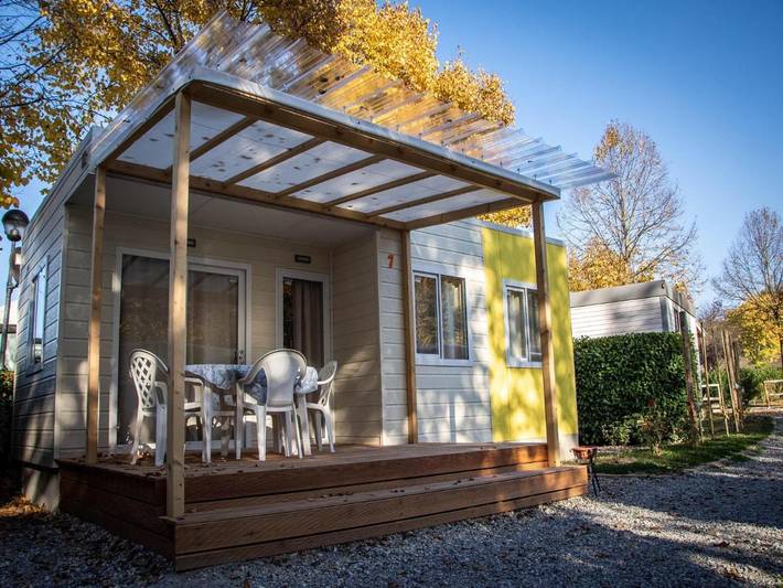 Glamping per 2 persone, con Piscina e Sauna in Langhe