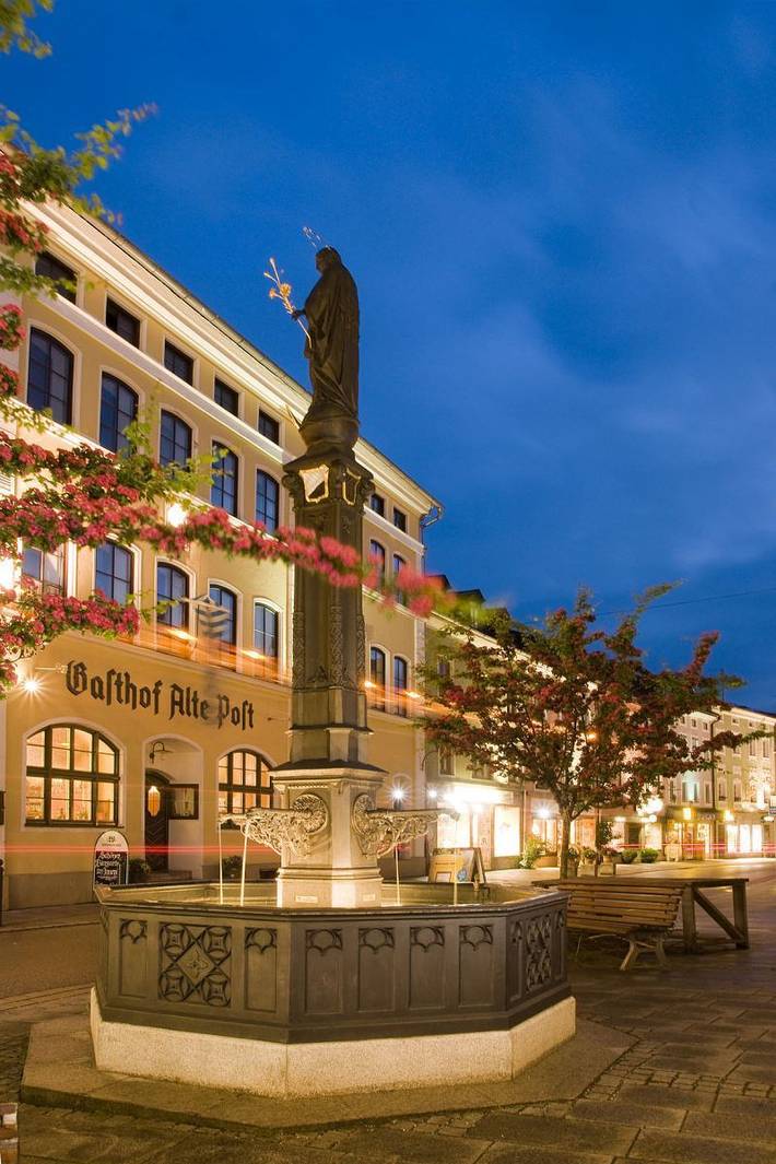 Ganze Ferienwohnung, Ferienwohnung Krittian - neu renovierte Ferienwohnung Krittian in Teisendorf, Rupertiwinkel